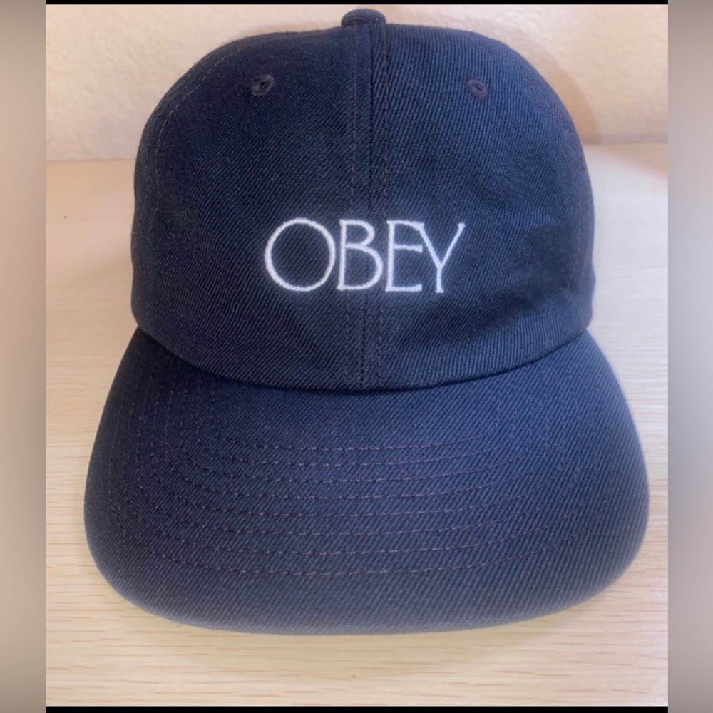 Obey strap back